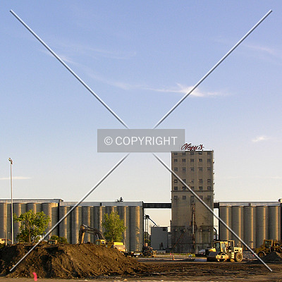 Cargill Grain Elevator by Chris Patriarca