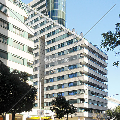Edificio Politaria B by Jorge Molina