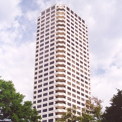 The Huntingdon by Marshall Gerometta