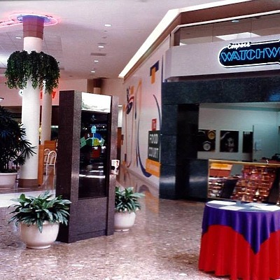 Jamestown Mall by Dwayne Pounds