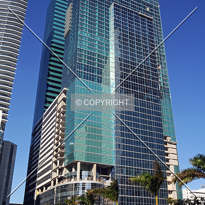 Met 2 JW Marriott Marquis by Jorge Molina