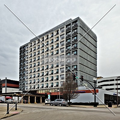 Pullman Square Plaza Hotel by Ryan Hildebrand