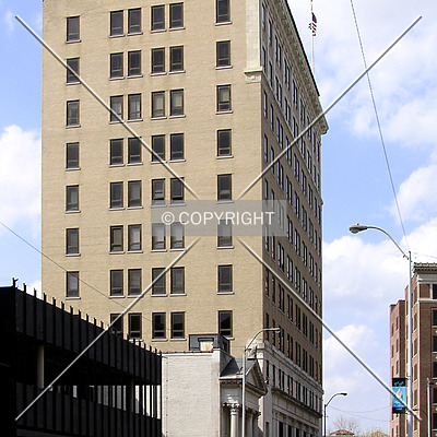 Vantage ONB Tower by Chris Patriarca