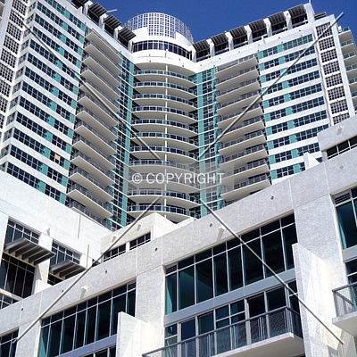 4 Midtown by Jorge Molina