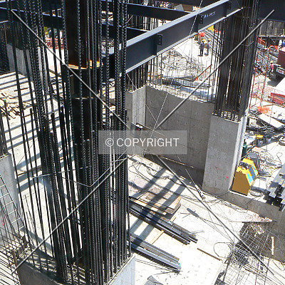 Plaza Residences by Luis Ibáñez