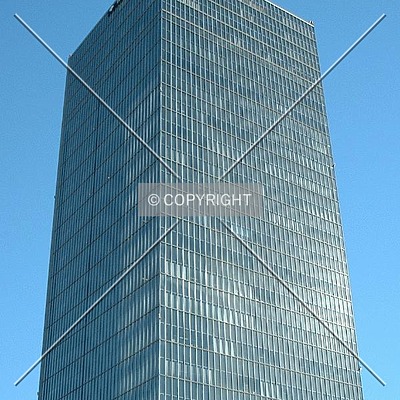 Sumitomo Nakano Sakaue Building by Andrew Stewart