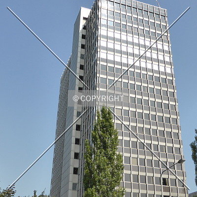 Theodor-Heuss-Allee 110 by Nephilim