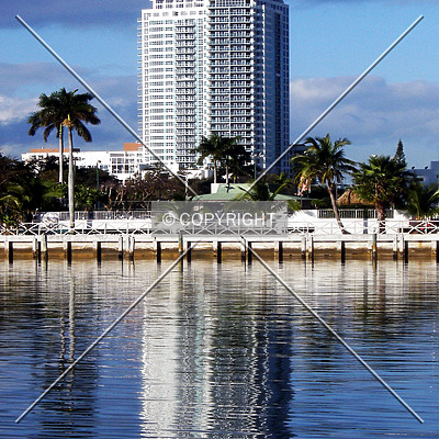 4 Midtown by Jorge Molina