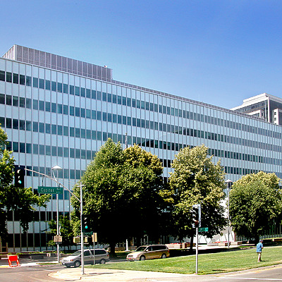 John E. Moss Federal Building by Jim Schwartz