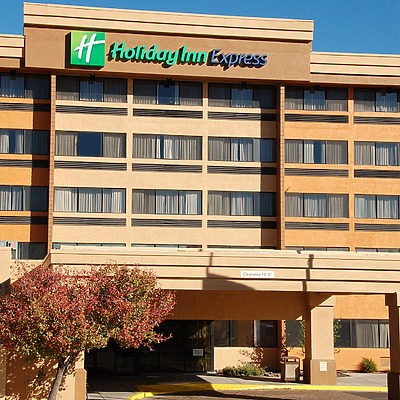Holiday Inn Express by Brian LoBue