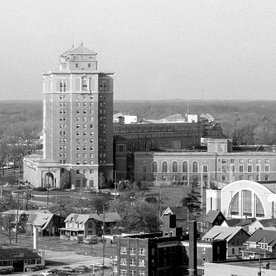 Hart-Dole-Inouye Federal Center by Historic American Buildings Survey/ Fred Yockey