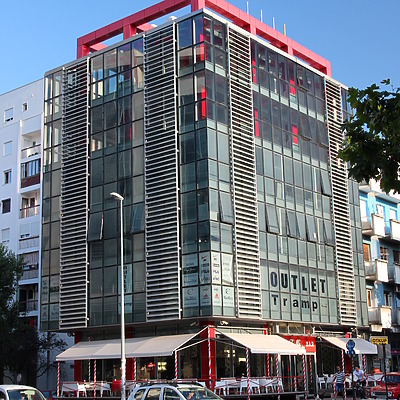 Kralja Nikole 27 by Kjetil Balog