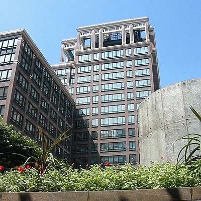 25 Cabot Square by Jonathan Smith