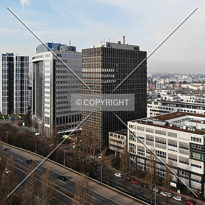 Theodor-Heuss-Allee 110 by Nephilim