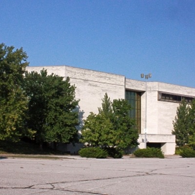 Jamestown Mall by Ryan Hildebrand