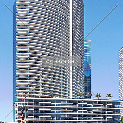 Epic Residences & Hotel by Jorge Molina