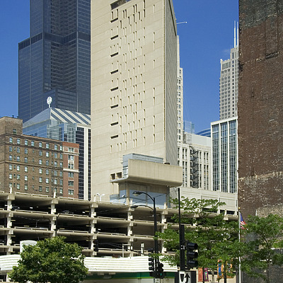 Metropolitan Correctional Center by Pavel Toczynski