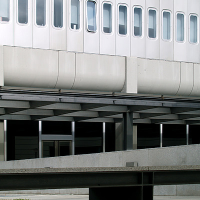 Principe de Vergara 187 by Cesar Serrano