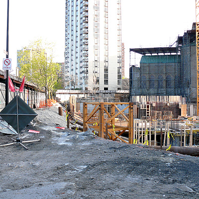 Lincoln Park 2550 by B. Victor Adams