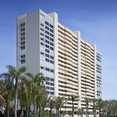 Stratford Arms Condominiums by Jim Schwartz