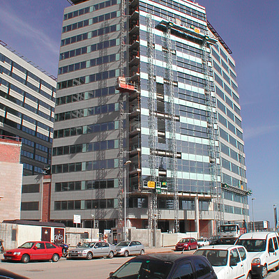 Torre Diagonal Mar by David Guija