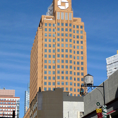 4 Metrotech Center by Nate Lindsey