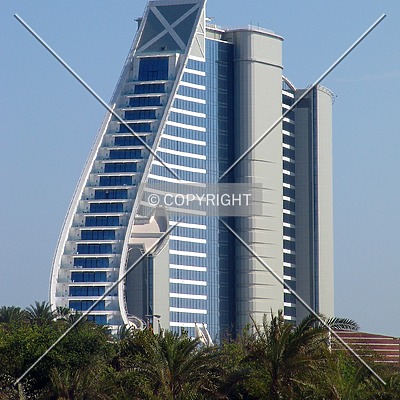 Jumeirah Beach Hotel by Alexander Ulyanov
