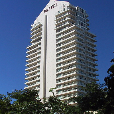 Quay West Apartments by John Bek