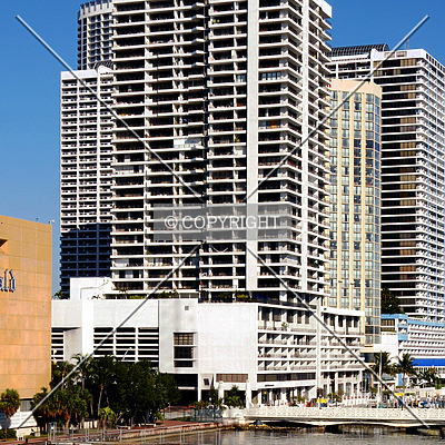 Plaza Venetia Hotel by Jorge Molina