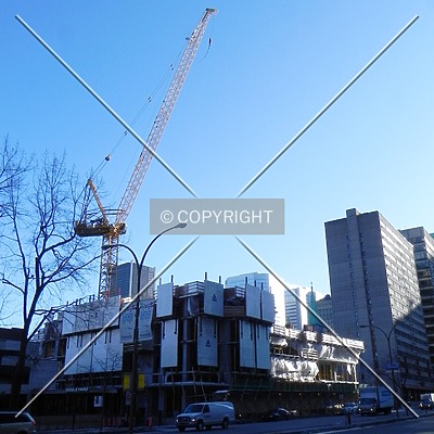 Le V by Florian Barbier