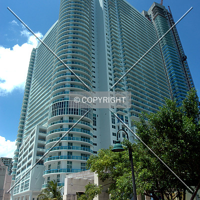 1800 Club by Jorge Molina