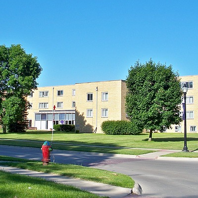 Shaeffer-Treischmann Residence Hall by Ryan Hildebrand