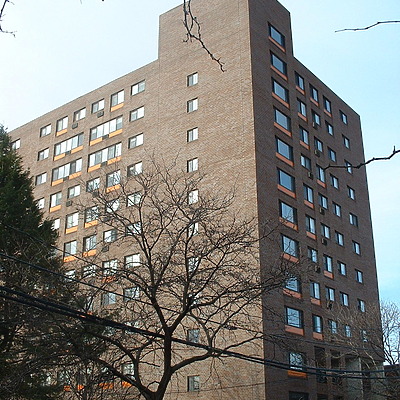 Centre Court by Paul Cucuzza