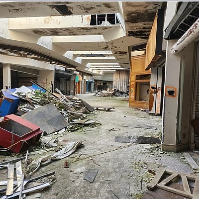 Jamestown Mall by Shiny ATV BIKE