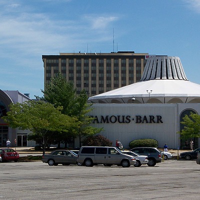 500 Office Tower by Ryan Hildebrand