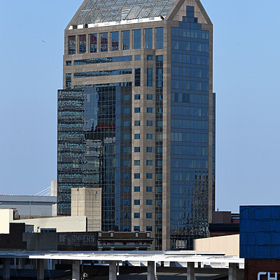 E.ON U.S. Center by John W. Cahill