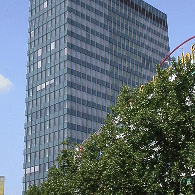 Europa-Center by Cesar Serrano