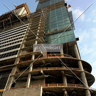 Met 2 JW Marriott Marquis by Jorge Molina