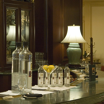 Fairmont Hotel Vancouver by Pavel Toczynski