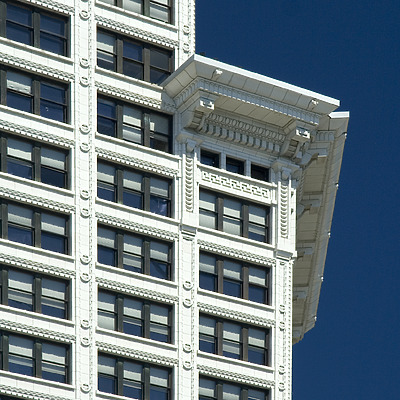 Smith Tower by Pavel Toczynski