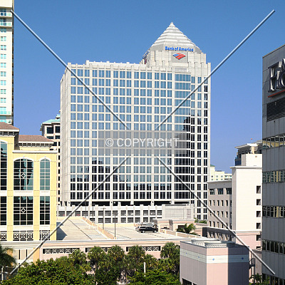 Bank of America Plaza by Jorge Molina