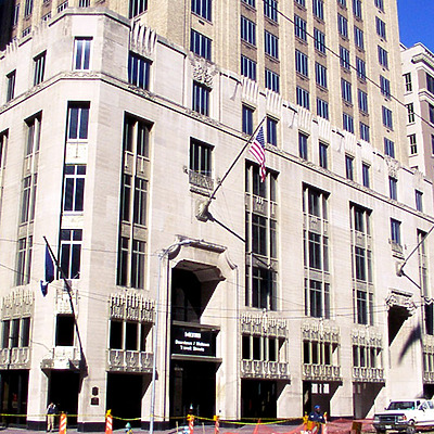 JPMorgan Chase Building by Daniel Kieckhefer