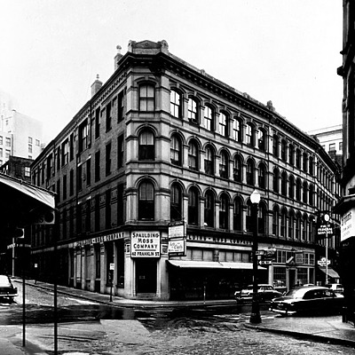 33 Arch Street by Boston Public Library/Boston Pictorial Archive