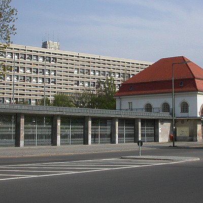 Le-Corbusier-Haus by Cesar Serrano