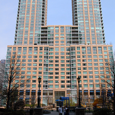 Archstone 101 West End by Scott Murphy