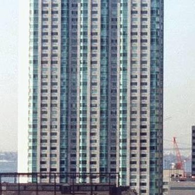 East Hampton Apartments by Nate Lindsey