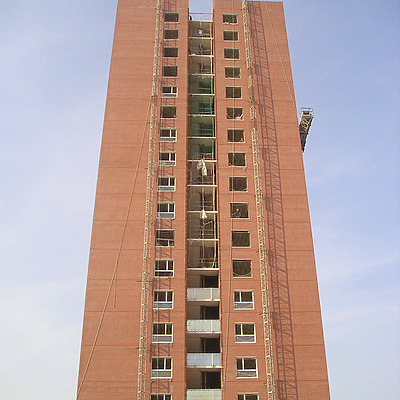 Torre Vallehermoso by Mikel Allende