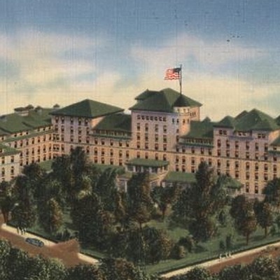 Eastman Hotel by Curt Teich & Co.
