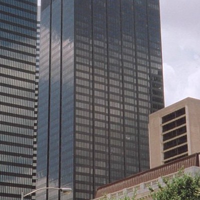 2 Houston Center by Kevin Lehnhardt