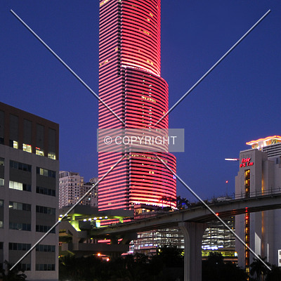 Miami Tower by Jorge Molina